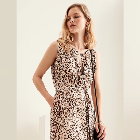 BANANA REPUBLIC Utility Maxi Shirtdress in Leopard Print - Picture 2 of 12